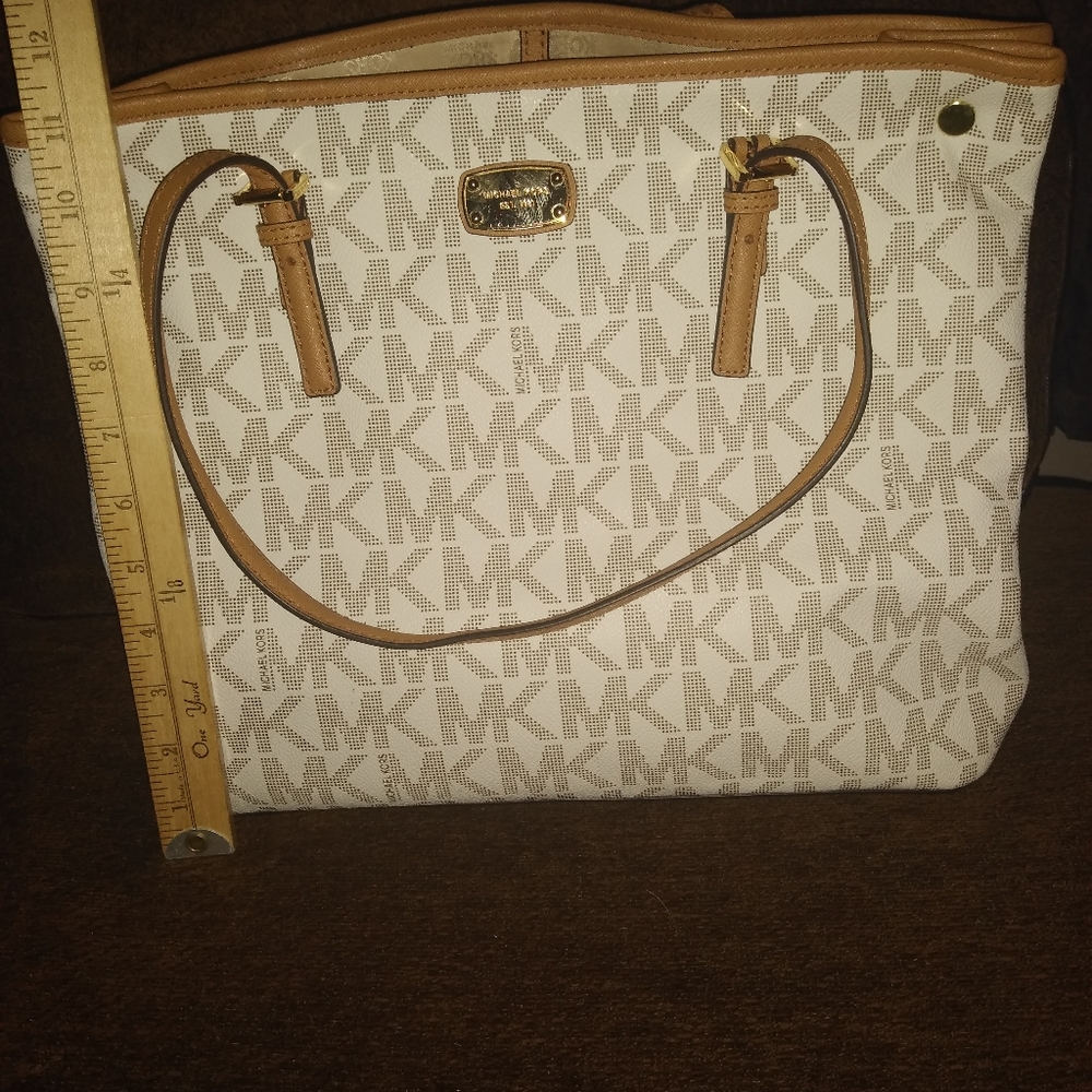 Michael Kors bag